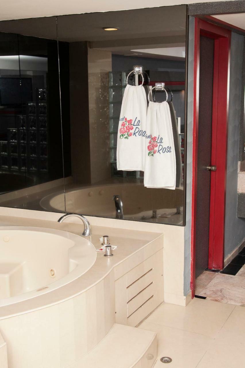 Hotel La Rosa - Solo Adultos Мексико Сити Екстериор снимка